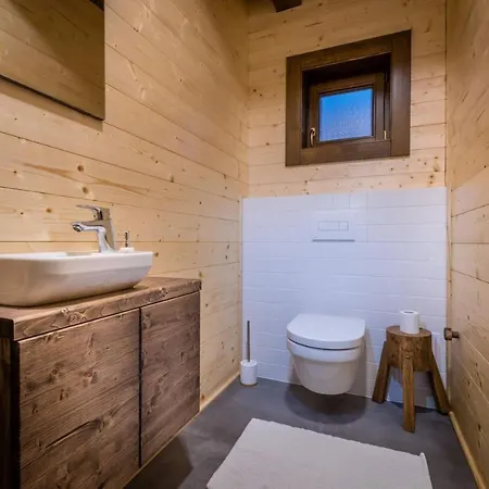 Chalet Drevenica Emilka - 30 Min To 5 Incl Jasna Brezno
