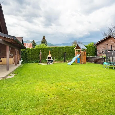 Drevenica Emilka - Sprcha, Zahradna Hojdacka, Ohnisko Brezno