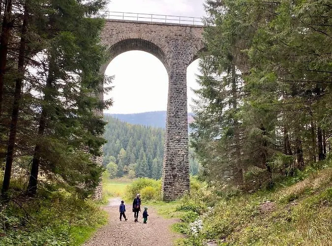 Drevenica Emilka - Polomka, Nizke Tatry * Brezno